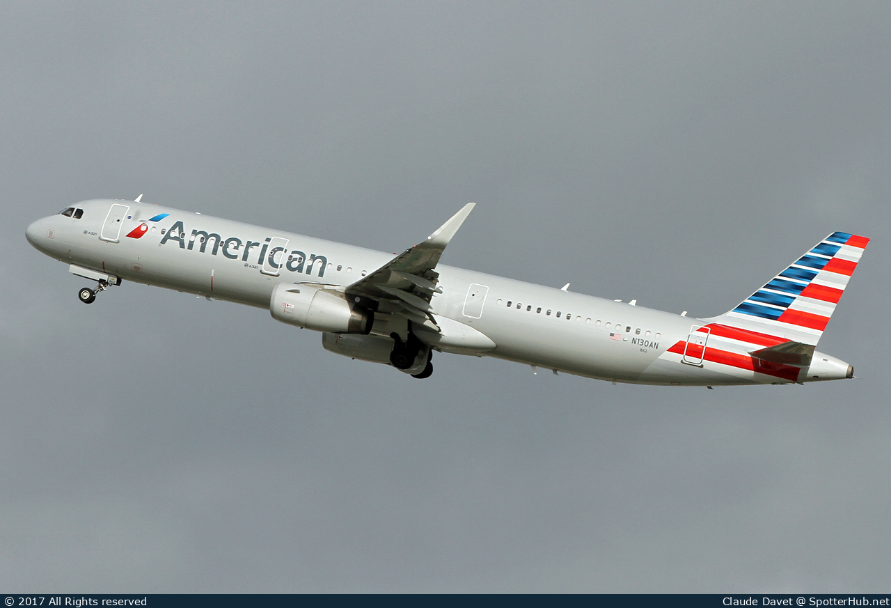 Photo of N130AN - Airbus A321-231 operated by American Airlines