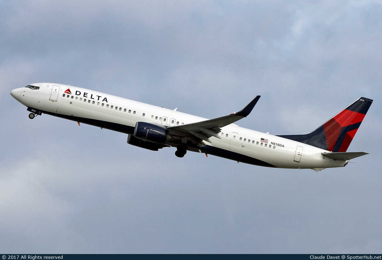Photo of N818DA - Boeing 737-932(ER) operated by Delta Air Lines