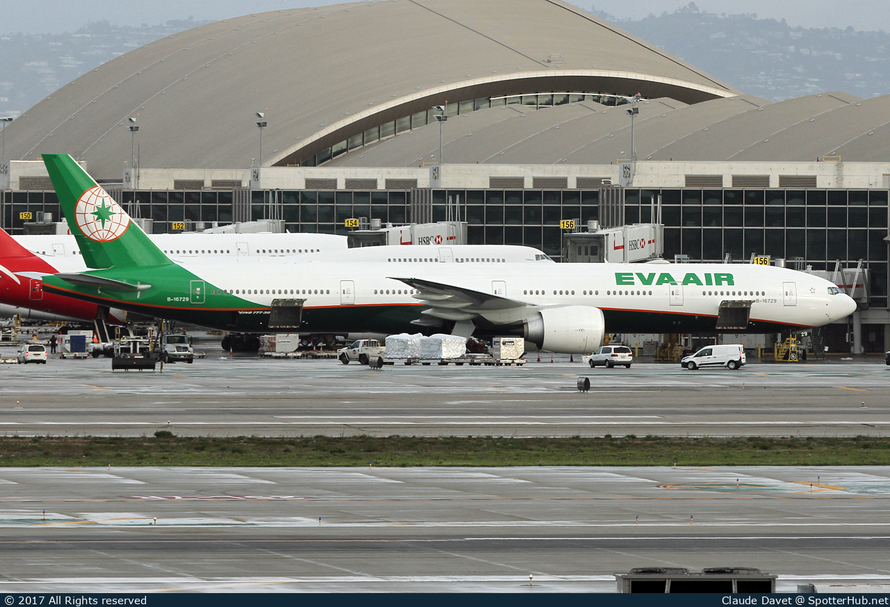 Photo of B-16729 - Boeing 777-35E(ER) operated by EVA Air