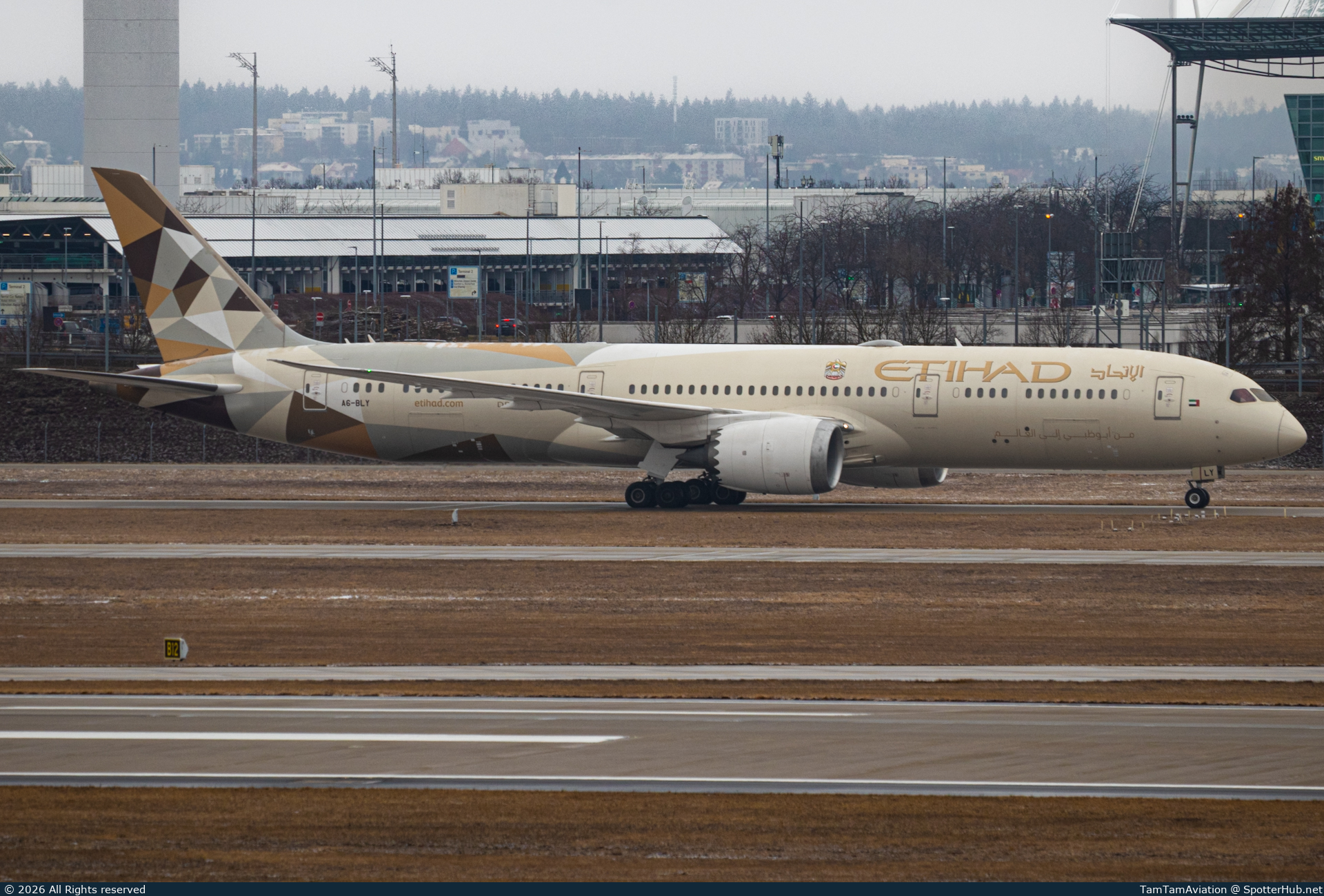 Photo of A6-BLY - Boeing 787-9 Dreamliner operated by Etihad Airways