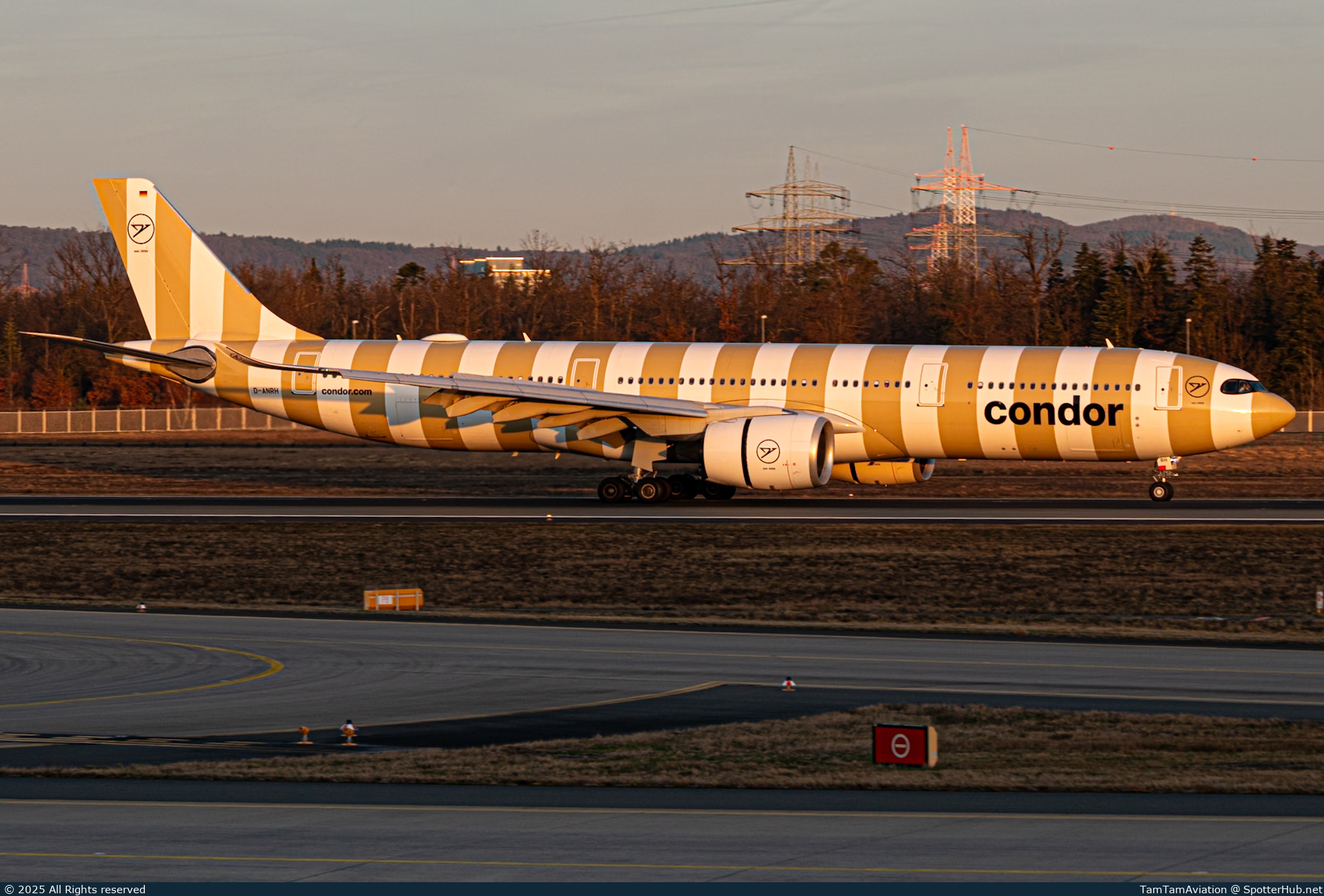 Photo of D-ANRH - Airbus A330-941 operated by Condor
