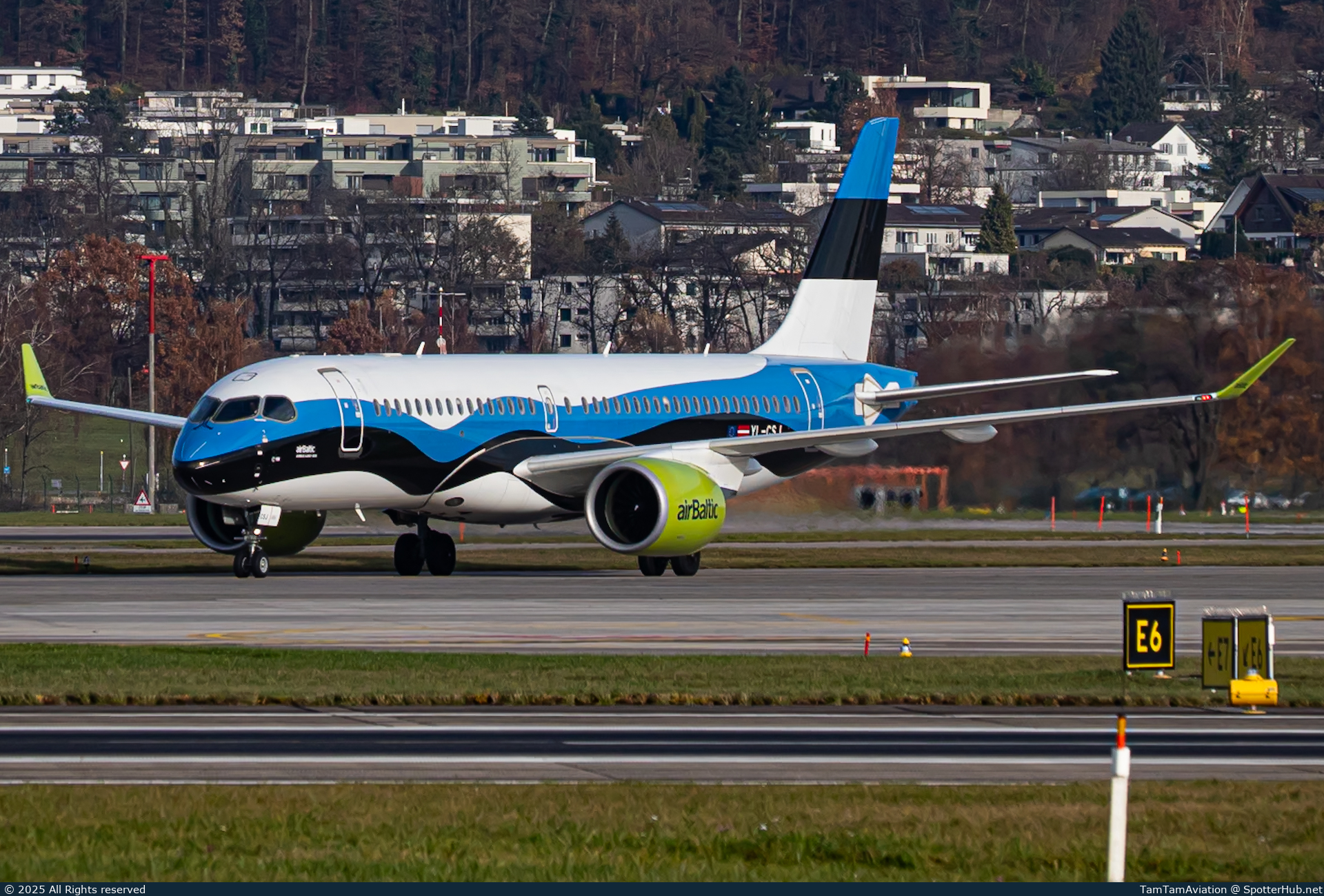 Photo of YL-CSL - Airbus A220-300 operated by airBaltic