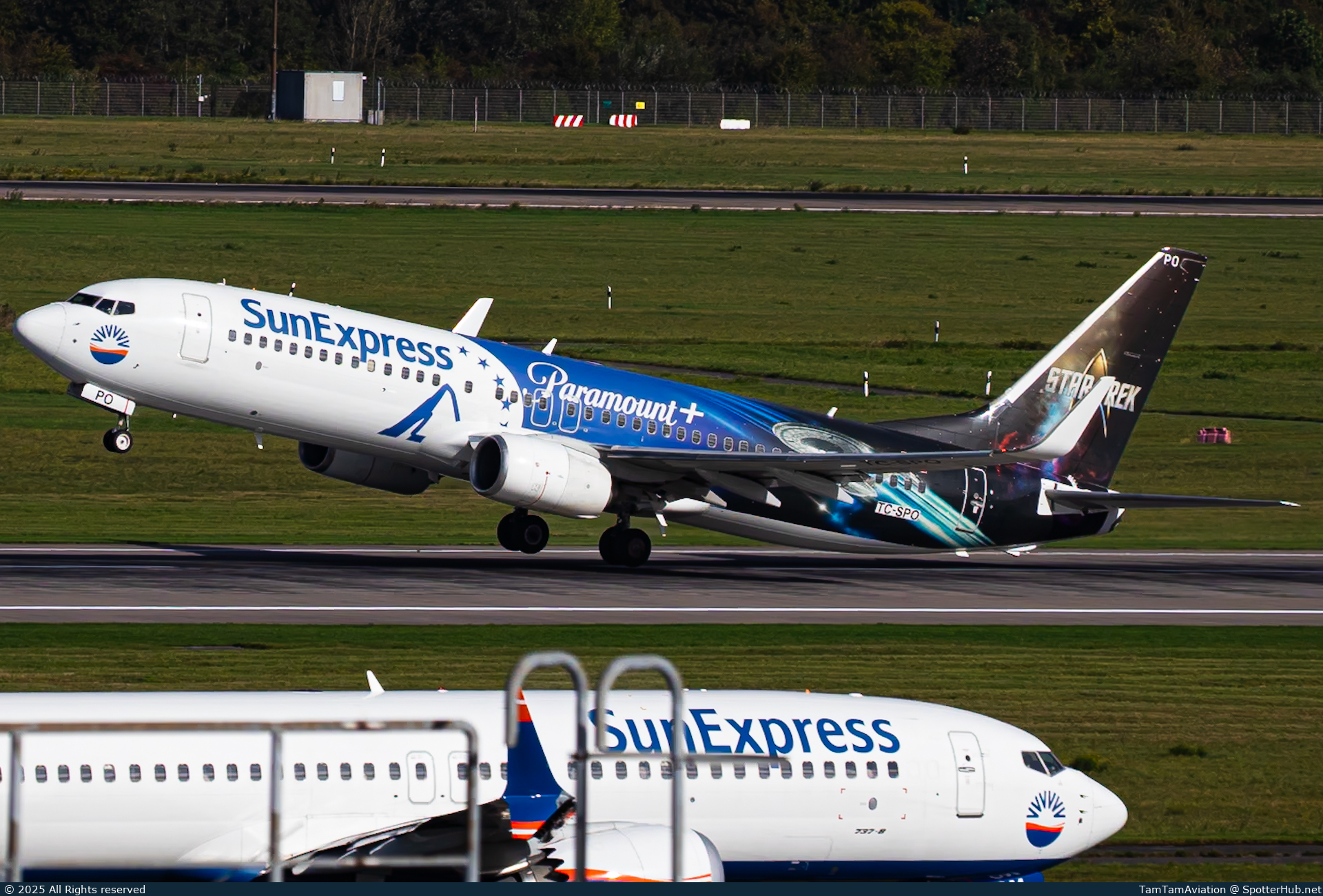 Photo of TC-SPO - Boeing 737-8MA operated by SunExpress