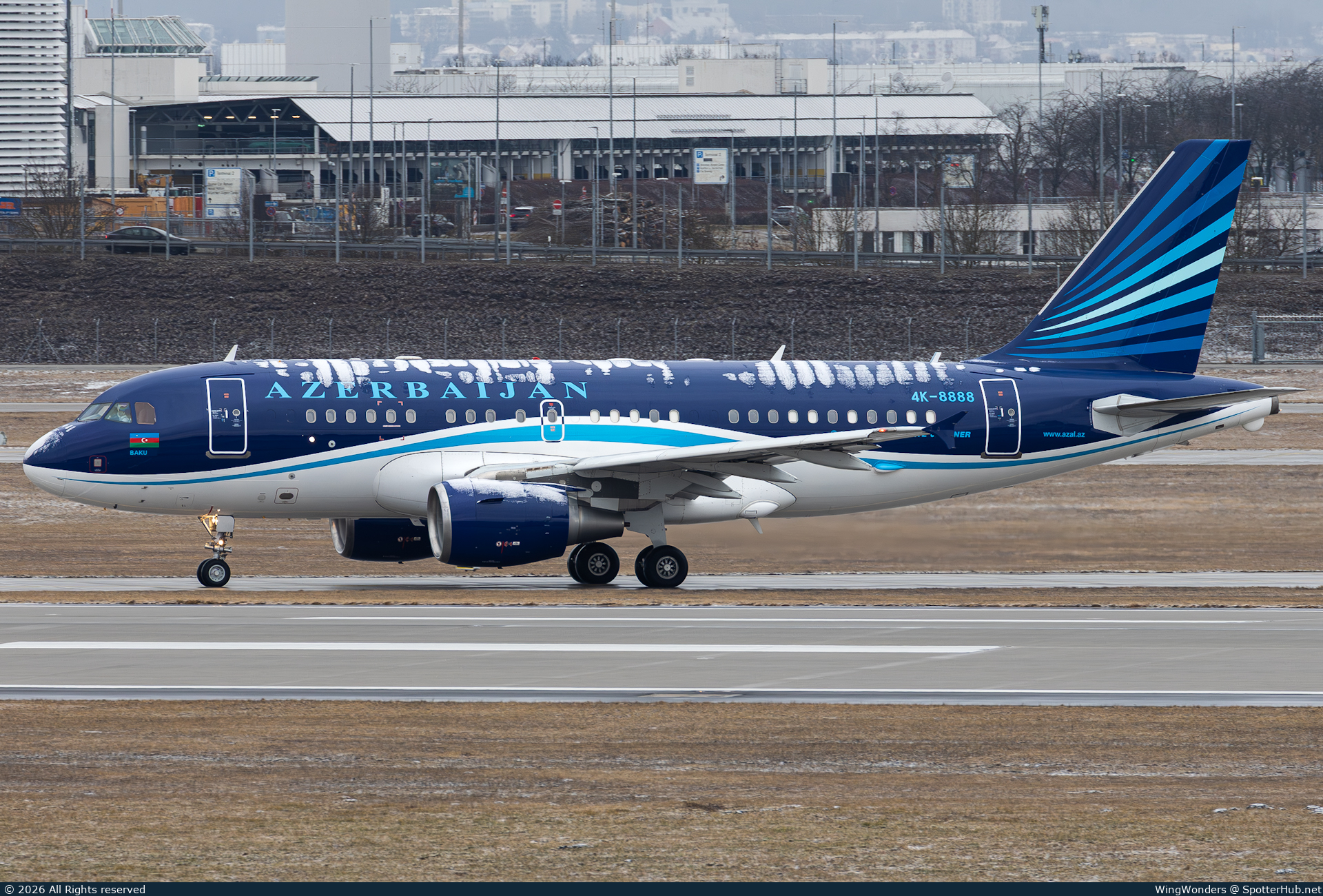 Photo of 4K-8888 - Airbus A319-115(CJ) operated by Government of Azerbaijan