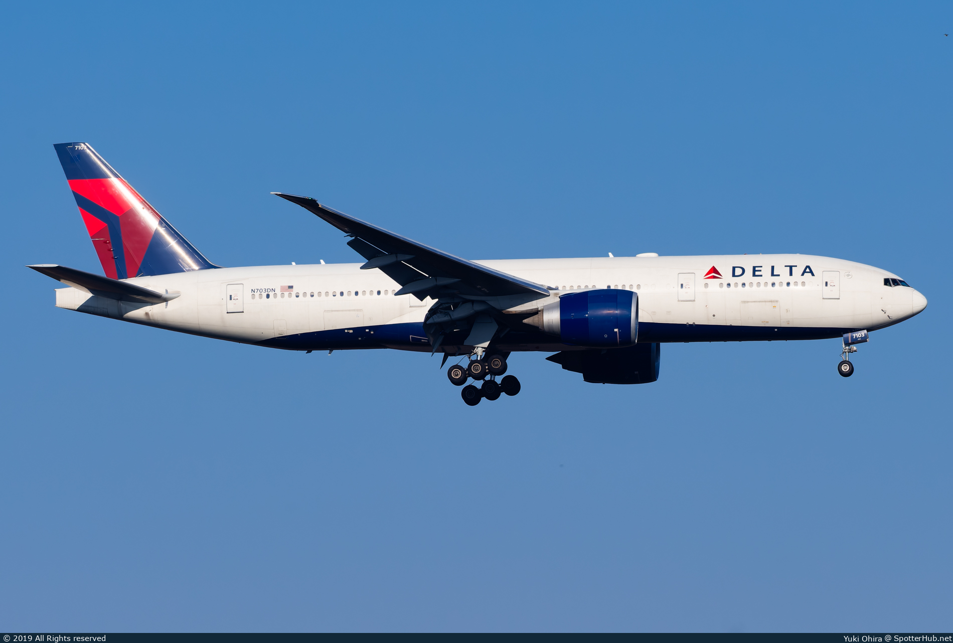 Photo of N703DN - Boeing 777-232(LR) operated by Delta Air Lines