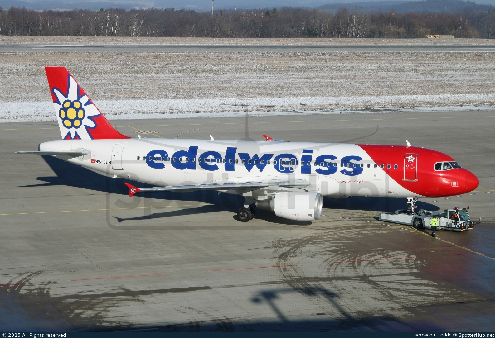 Photo of HB-JLR - Airbus A320-214 operated by Edelweiss Air