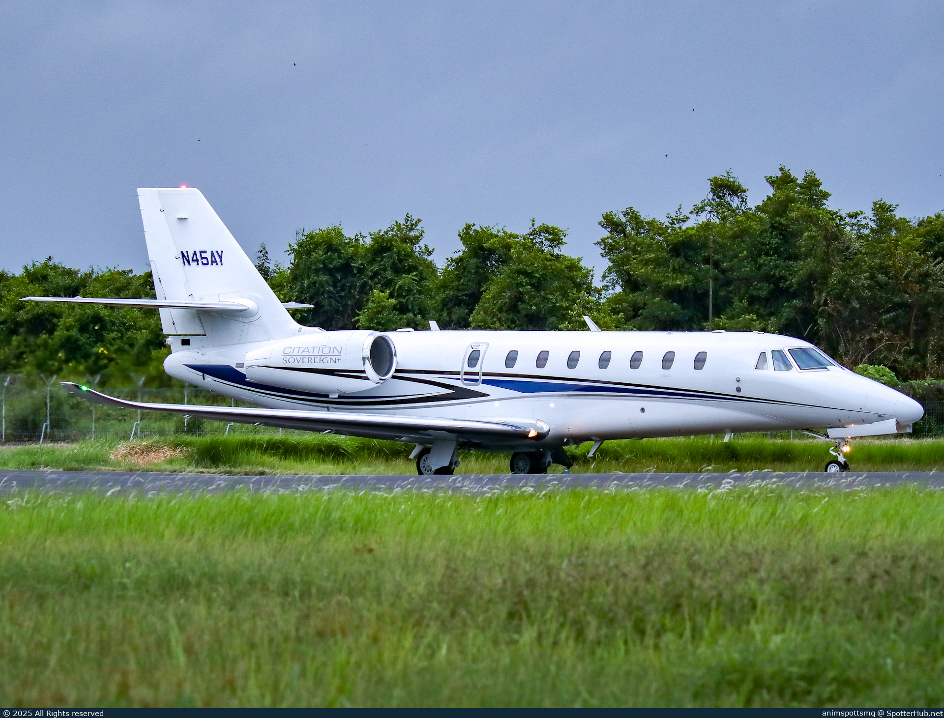 Photo of N45AY - Cessna 680 Citation Sovereign+ operated by Latitude 33 Aviation