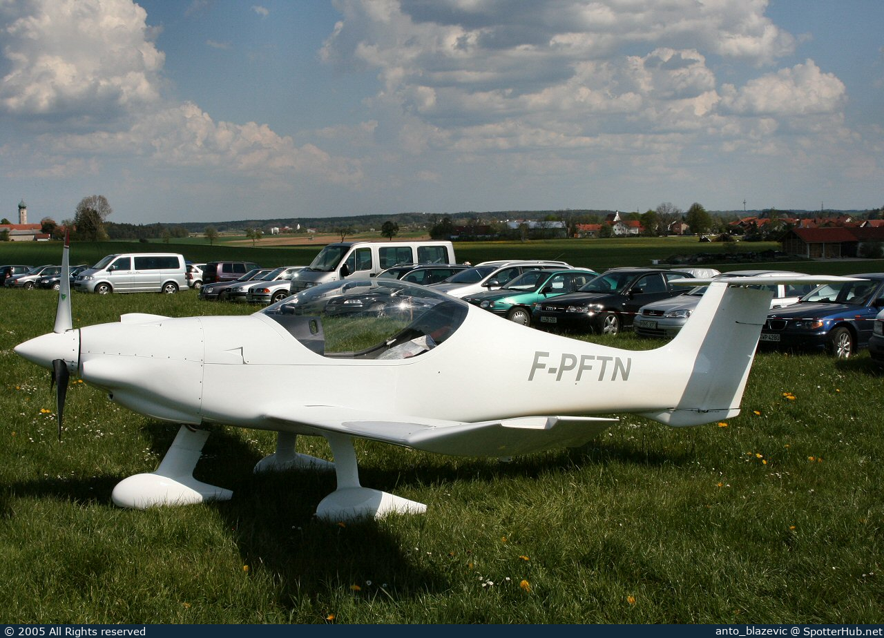 Photo of F-PFTN - Dyn'Aéro MCR-01 VLA Sportster operated by Private