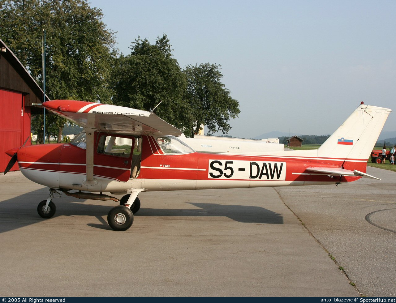 Photo of S5-DAW - Reims-Cessna F150L operated by Aeroklub Alpski Letalski center Lesce