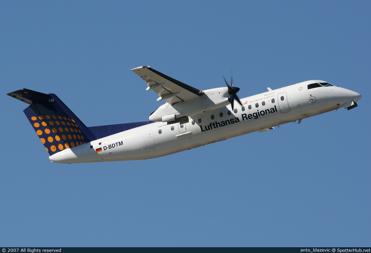 Photo of D-BDTM - De Havilland Canada DHC-8-314Q Dash 8 operated by Lufthansa Regional (opb Augsburg Airways)