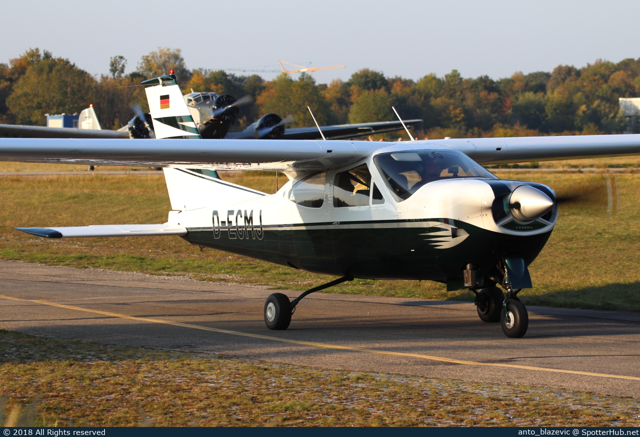 Photo of D-ECMJ - Reims-Cessna F177RG Cardinal RG operated by Private