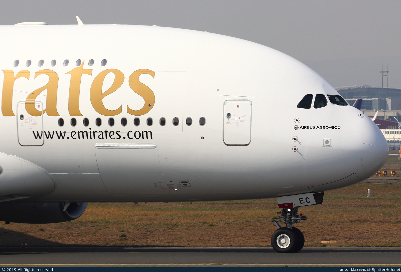 Photo of A6-EEC - Airbus A380-861 operated by Emirates