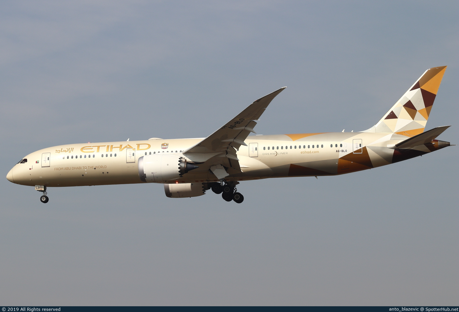 Photo of A6-BLO - Boeing 787-9 Dreamliner operated by Etihad Airways
