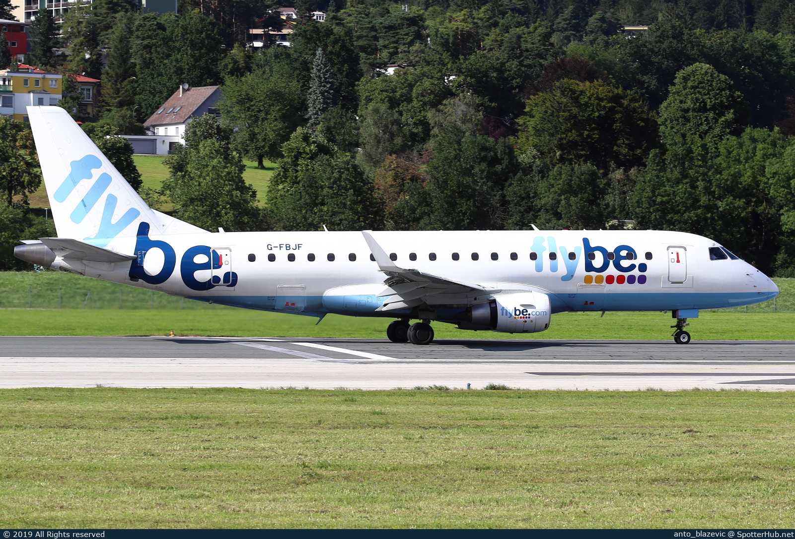 Photo of G-FBJF - Embraer ERJ-175STD operated by flybe