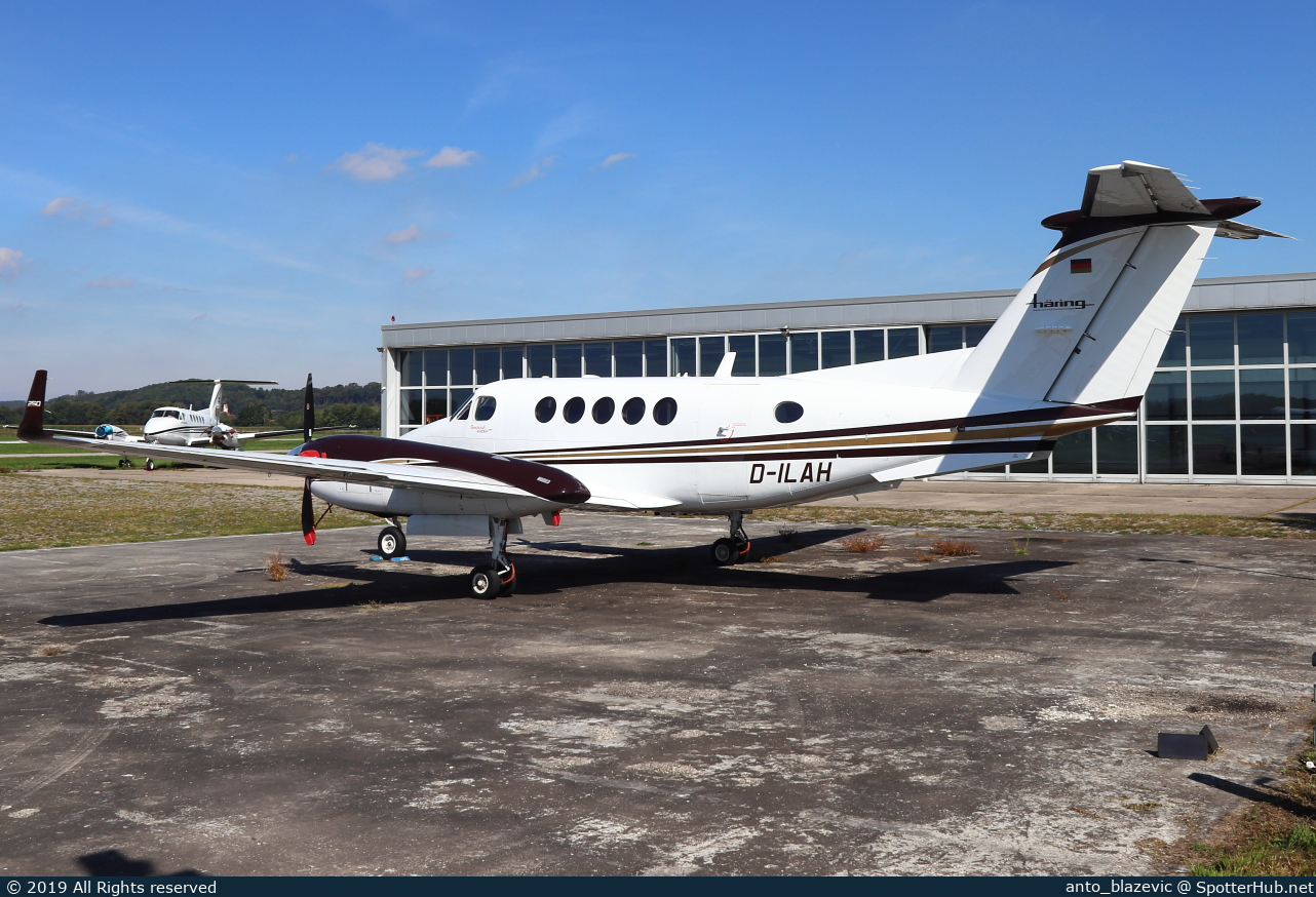 Photo of D-ILAH - Beechcraft B200GT Super King Air 250 operated by Anton Häring