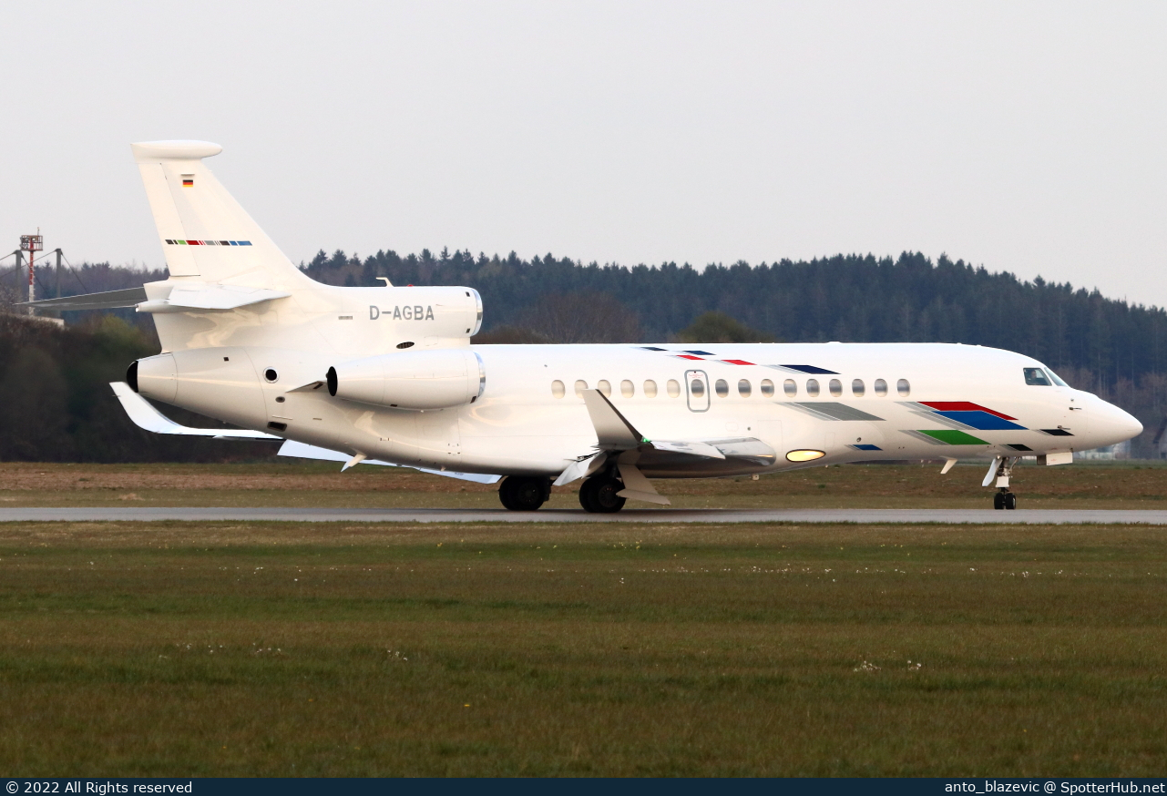 Photo of D-AGBA - Dassault Falcon 8X operated by Volkswagen AirService