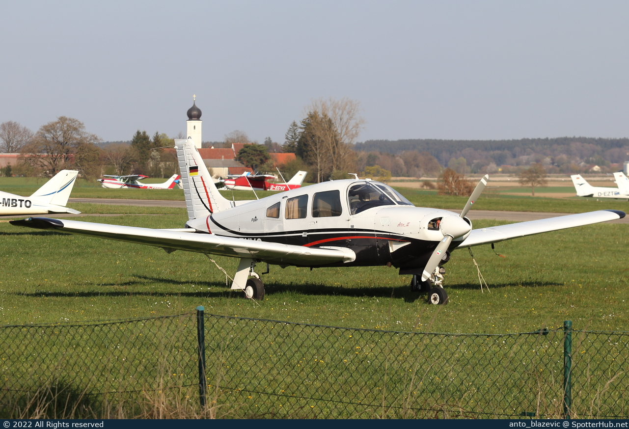 Photo of D-ENVG - Piper PA-28R-201T Turbo Arrow III operated by Private