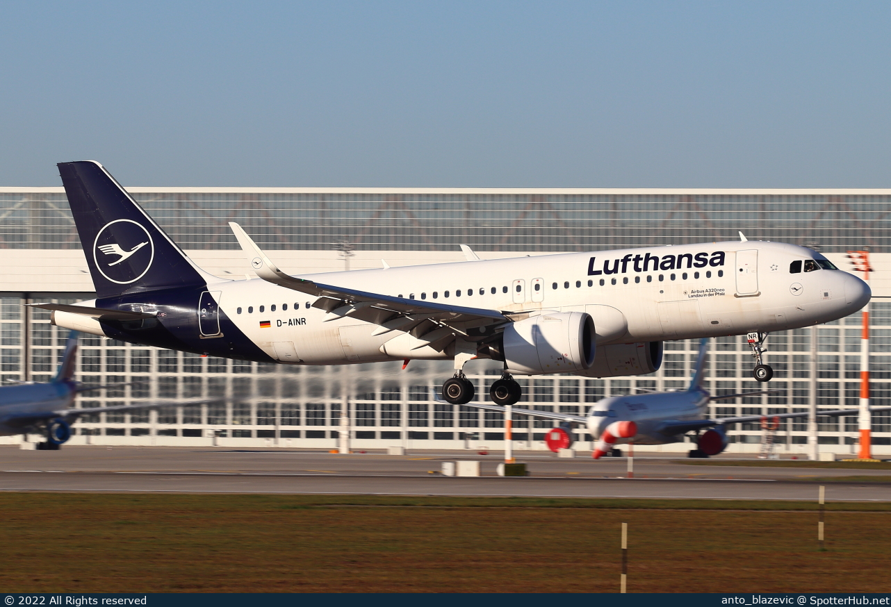 Photo of D-AINR - Airbus A320-271N operated by Lufthansa