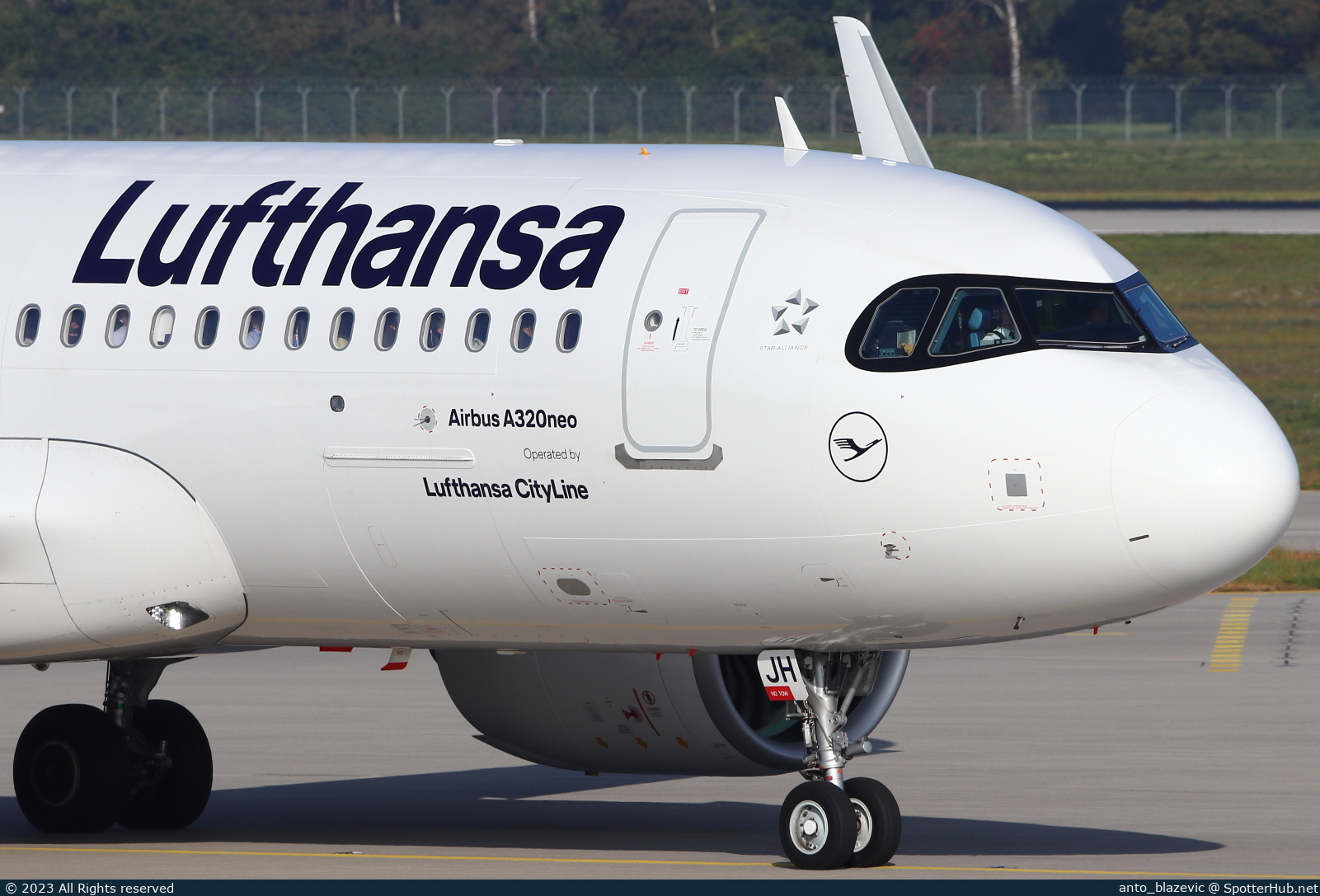 Photo of D-AIJH - Airbus A320-271N operated by Lufthansa CityLine
