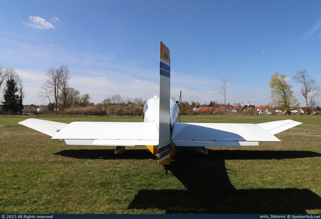 Photo of D-EADI - Robin DR400/180R Remorqueur operated by Private