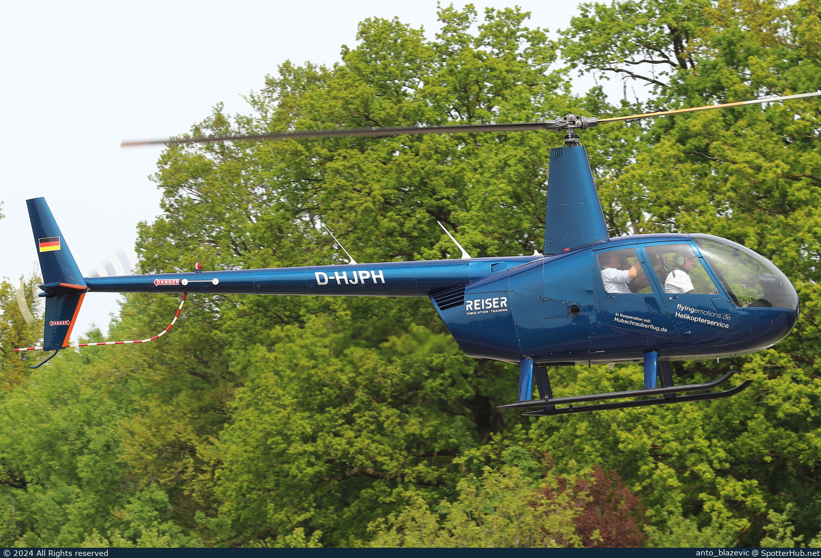 Photo of D-HJPH - Robinson R44 Astro operated by Flying Emotions