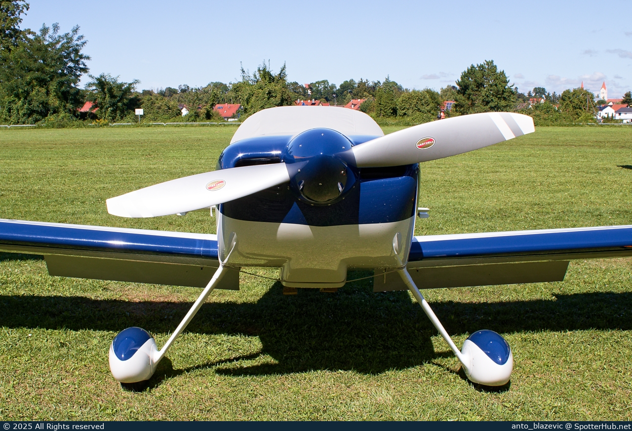 Photo of D-EPRV - Vans RV-7 operated by Private
