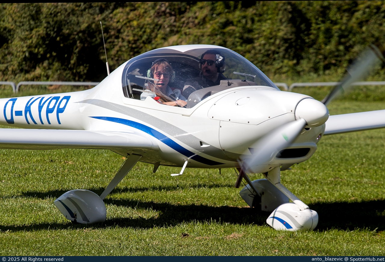 Photo of D-KYPP - Diamond HK36TC Super Dimona operated by Fliegerclub Moosburg