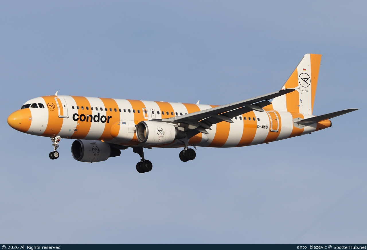 Photo of D-AICU - Airbus A320-214 operated by Condor