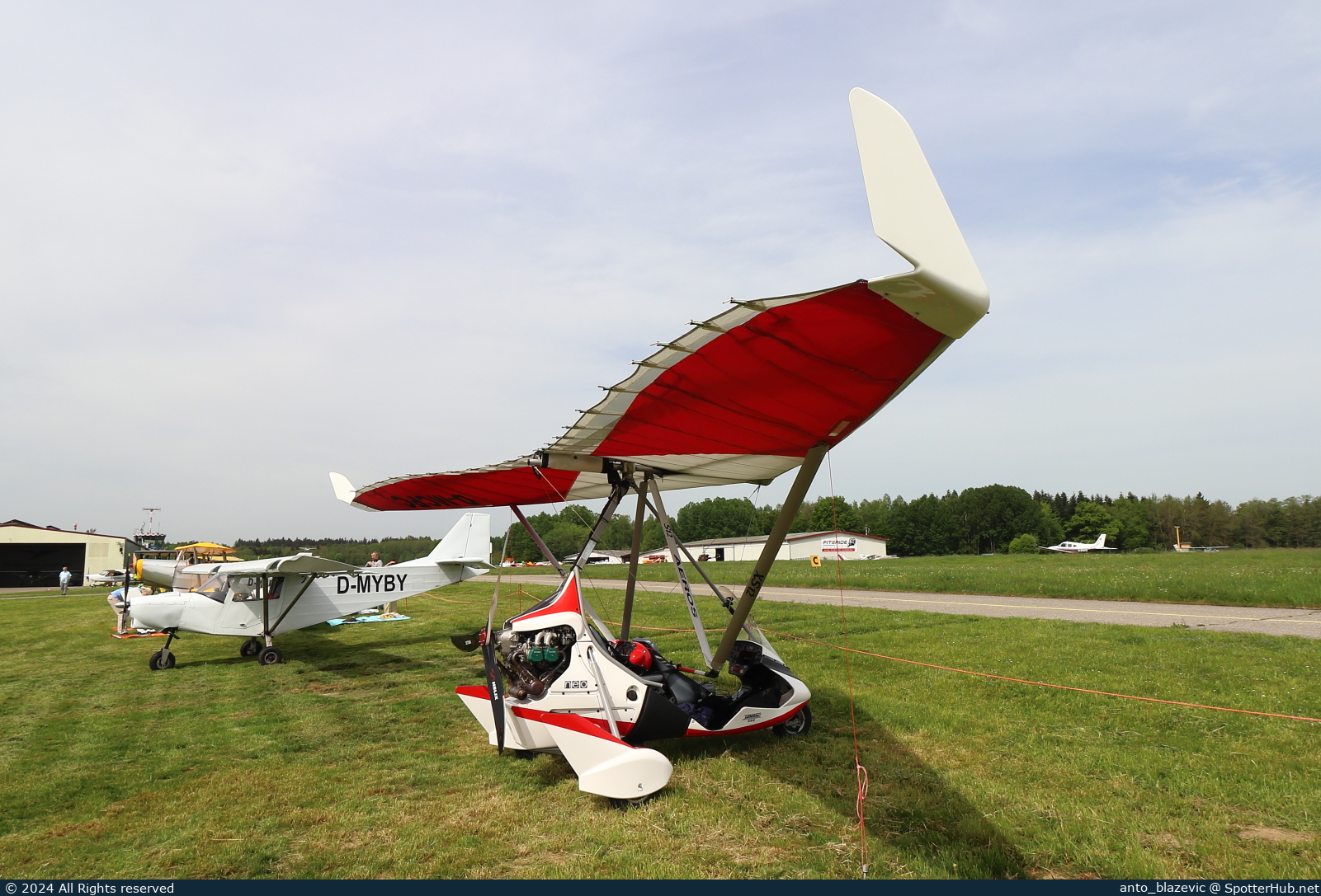 Photo of D-MCPC - Air Création Tanarg 912ES operated by Private