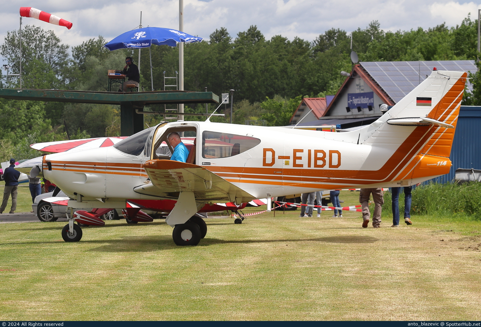 Photo of D-EIBD - Rockwell Commander 114 operated by Private