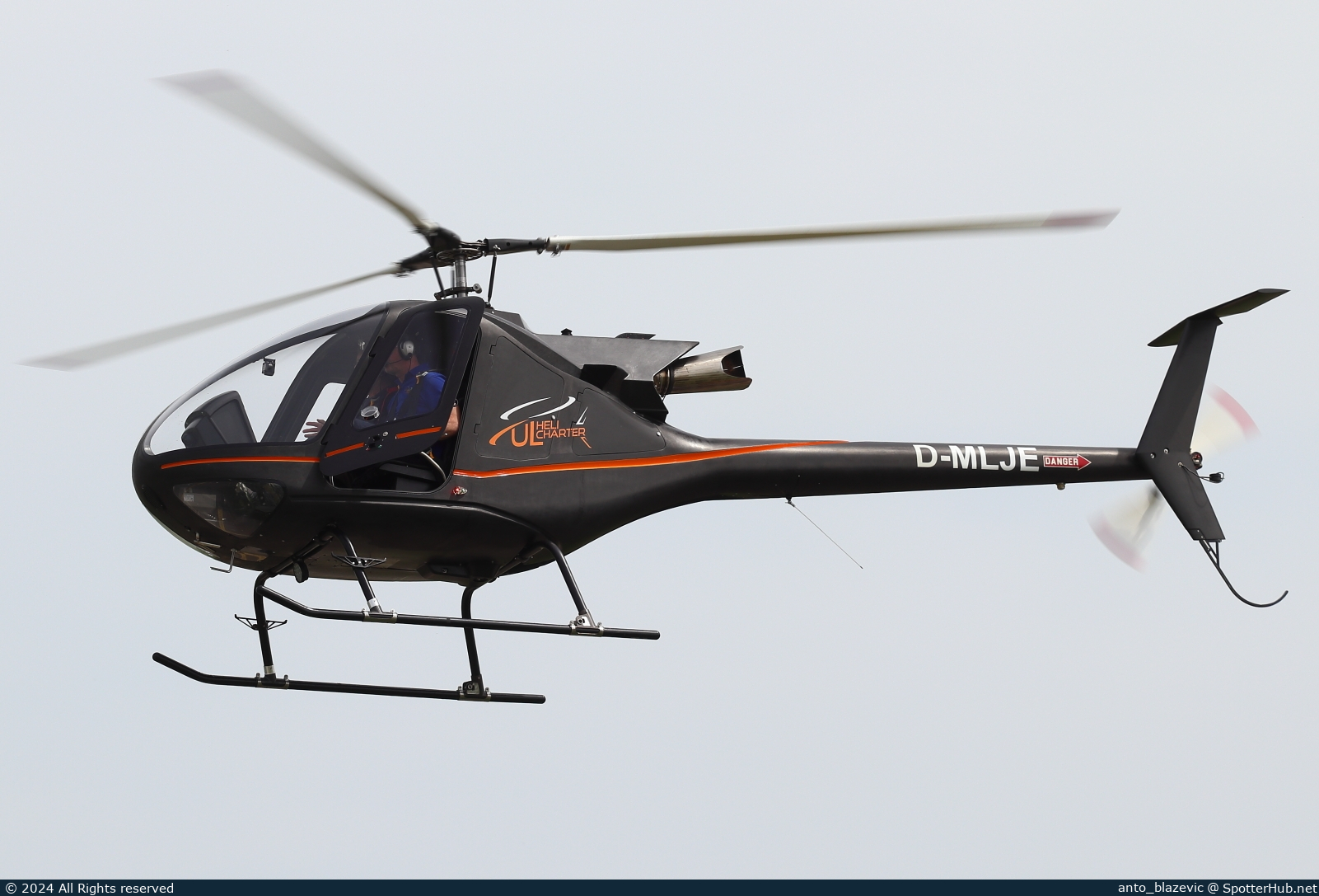Photo of D-MLJE - Konner K1 operated by UL-Helicharter & Service