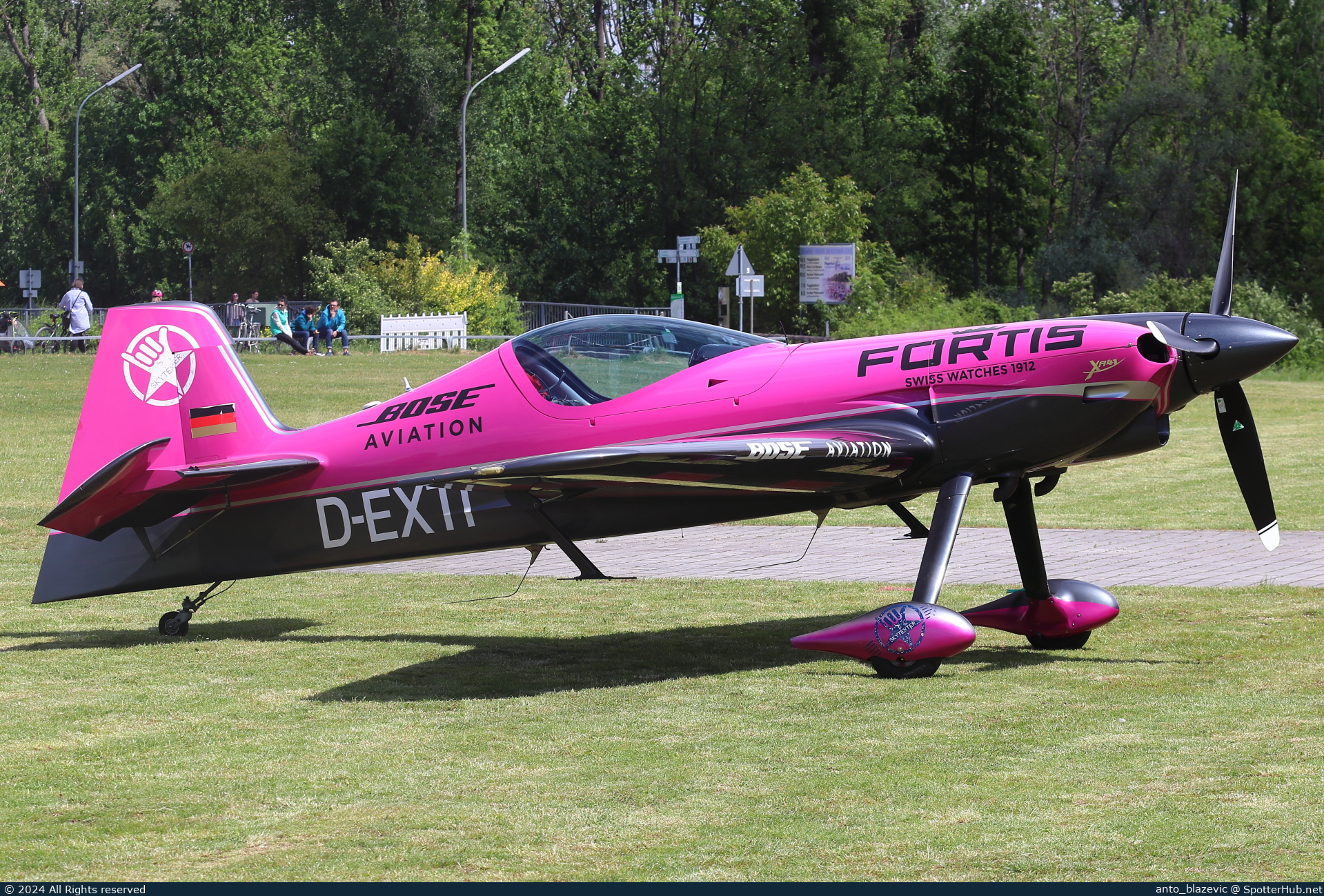 Photo of D-EXTI - XtremeAir XA41 operated by Private