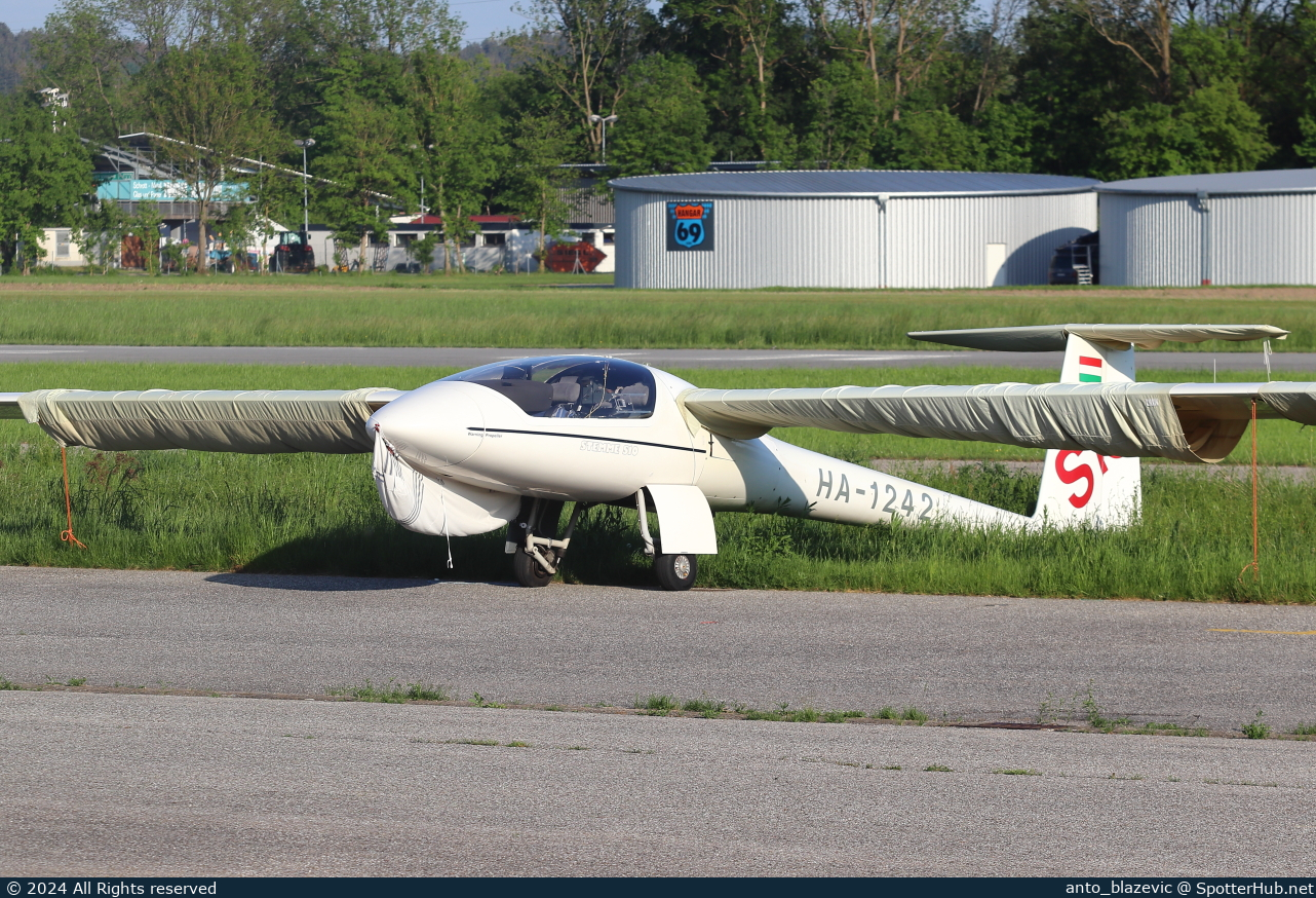 Photo of HA-1242 - Stemme S10 operated by Private