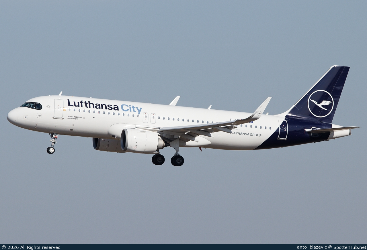 Photo of D-AIIA - Airbus A320-251N operated by Lufthansa City Airlines