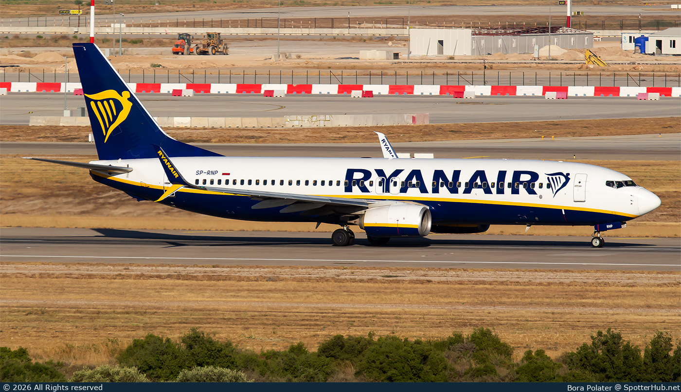 Photo of SP-RNP - Boeing 737-8AS operated by Ryanair (opb Buzz)