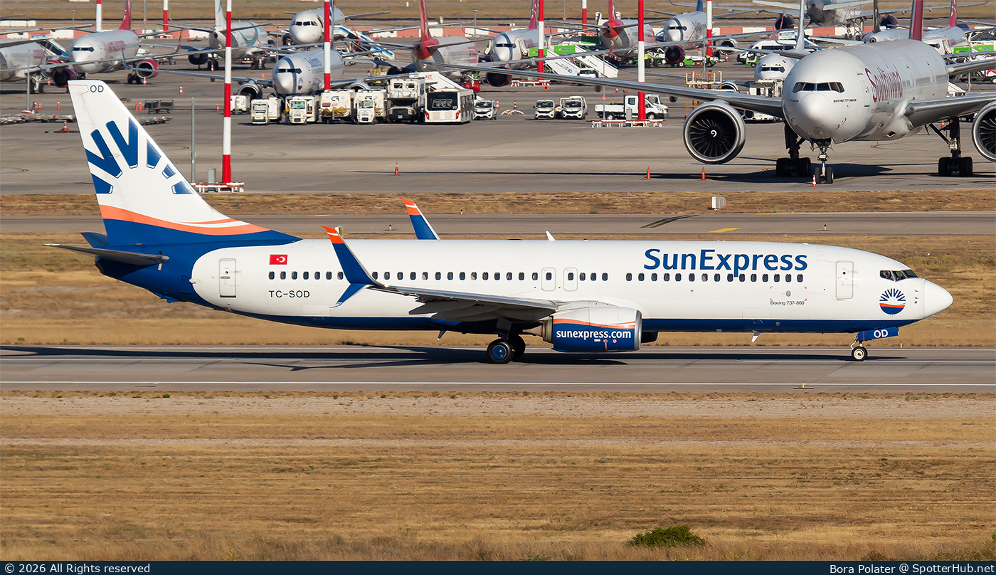 Photo of TC-SOD - Boeing 737-8HC operated by SunExpress
