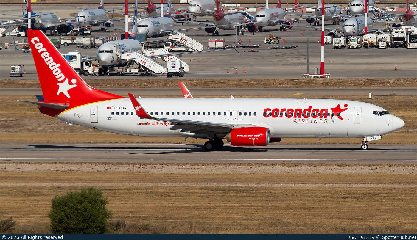 Photo of TC-COR - Boeing 737-8SH operated by Corendon Airlines