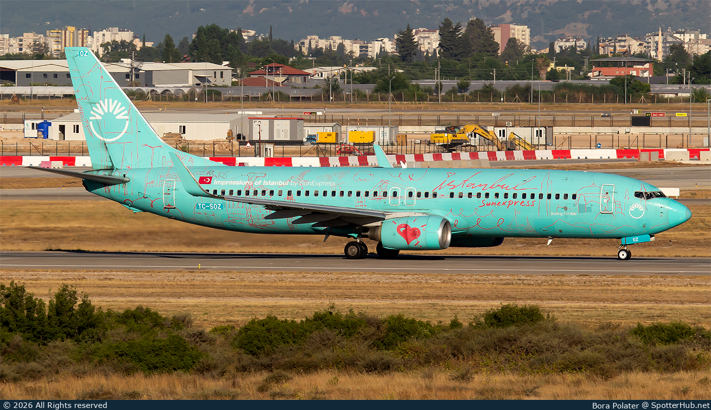 Photo of TC-SOZ - Boeing 737-8HX operated by SunExpress