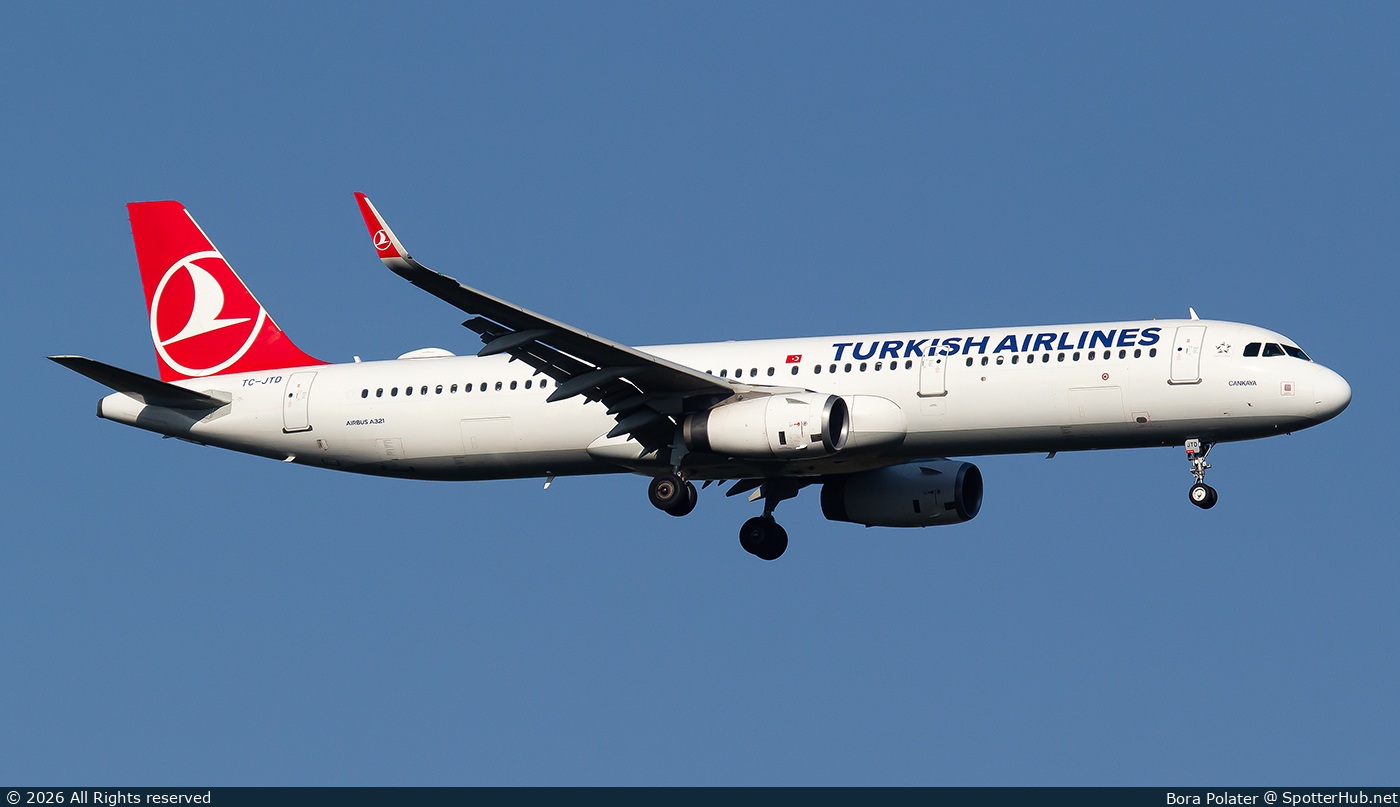 Photo of TC-JTD - Airbus A321-231 operated by Turkish Airlines