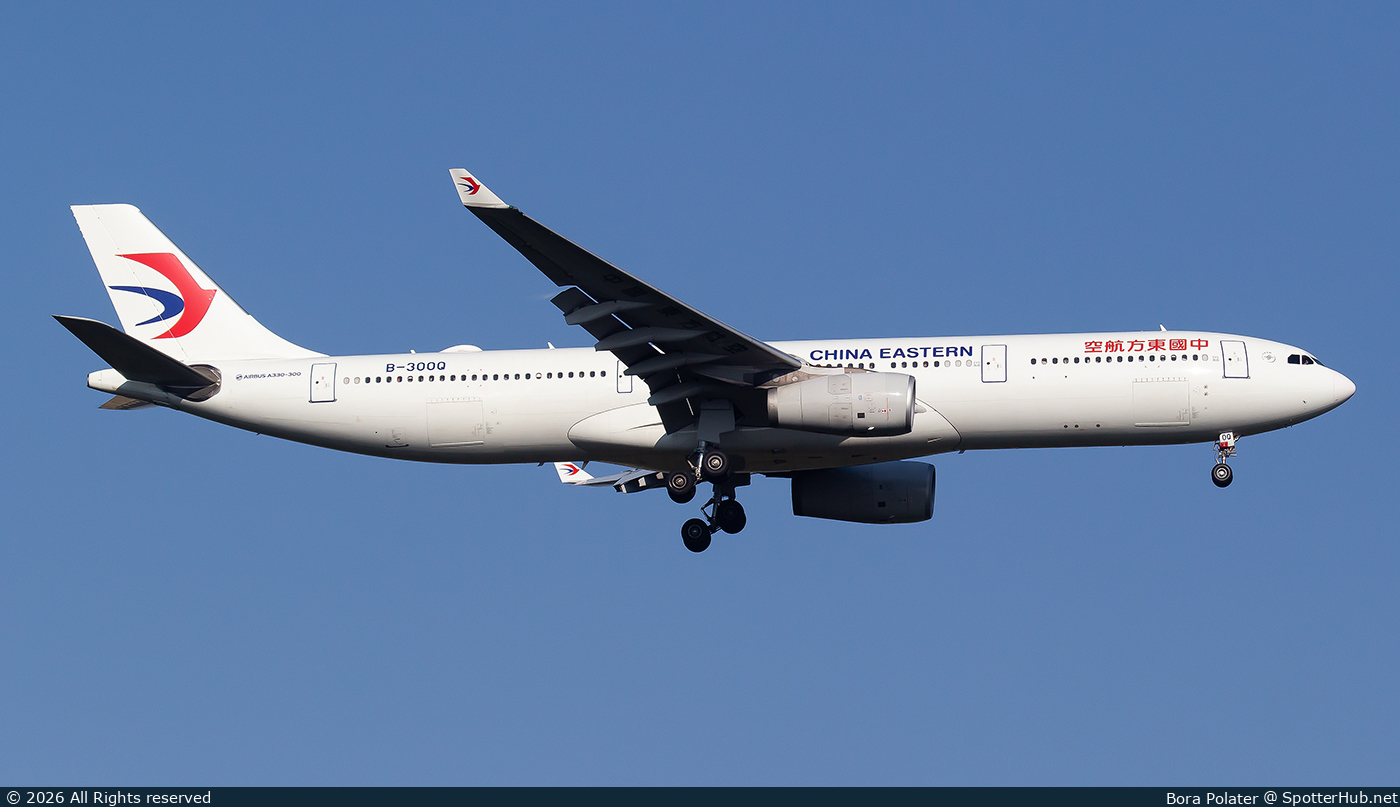 Photo of B-300Q - Airbus A330-343 operated by China Eastern Airlines