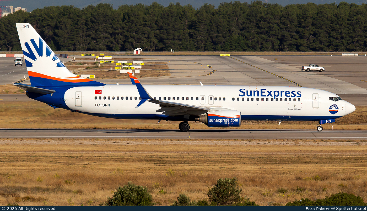Photo of TC-SNN - Boeing 737-8HC operated by SunExpress