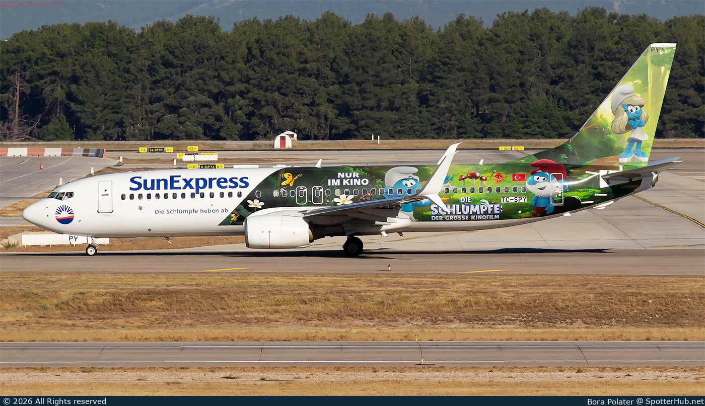 Photo of TC-SPY - Boeing 737-8EH operated by SunExpress