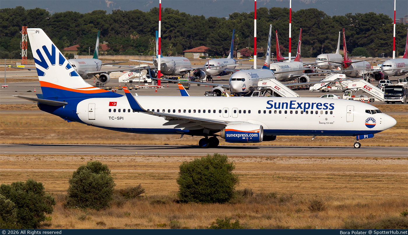 Photo of TC-SPI - Boeing 737-82R operated by SunExpress