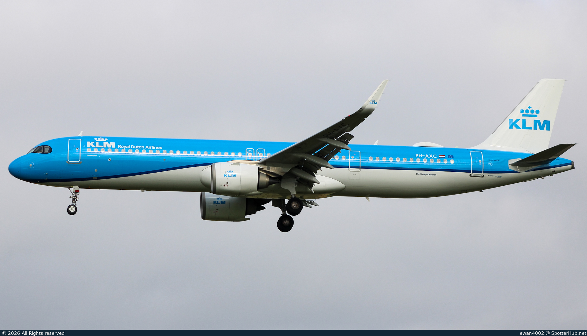 Photo of PH-AXC - Airbus A321-252NX operated by KLM Royal Dutch Airlines