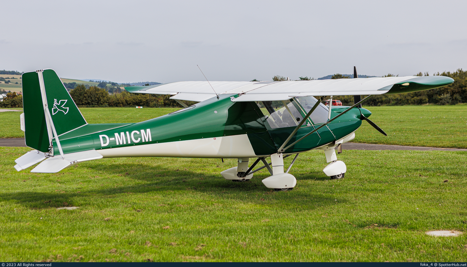 Photo of D-MICM - Comco Ikarus C42 operated by Private