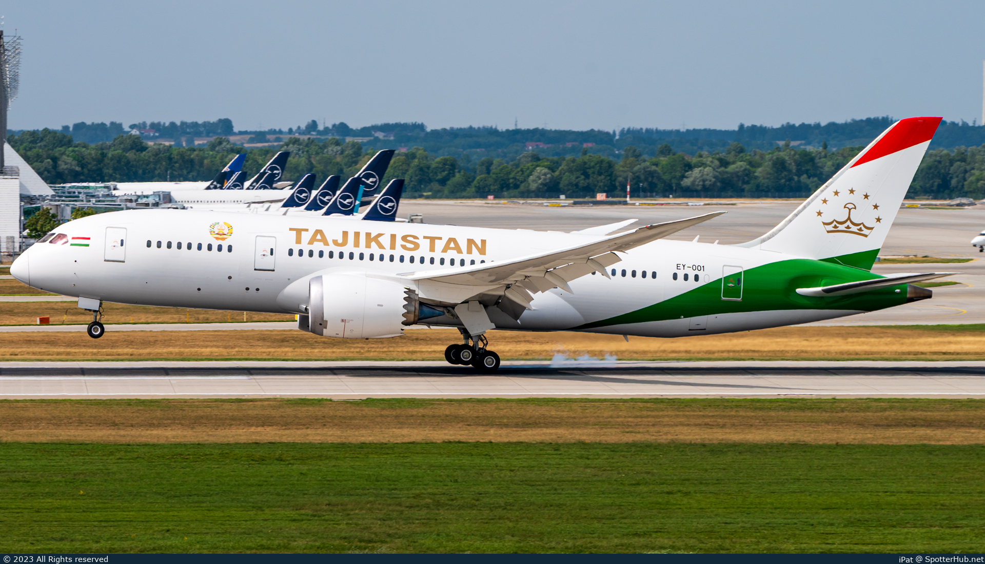 Photo of EY-001 - Boeing 787-8 Dreamliner operated by Government of Tajikistan