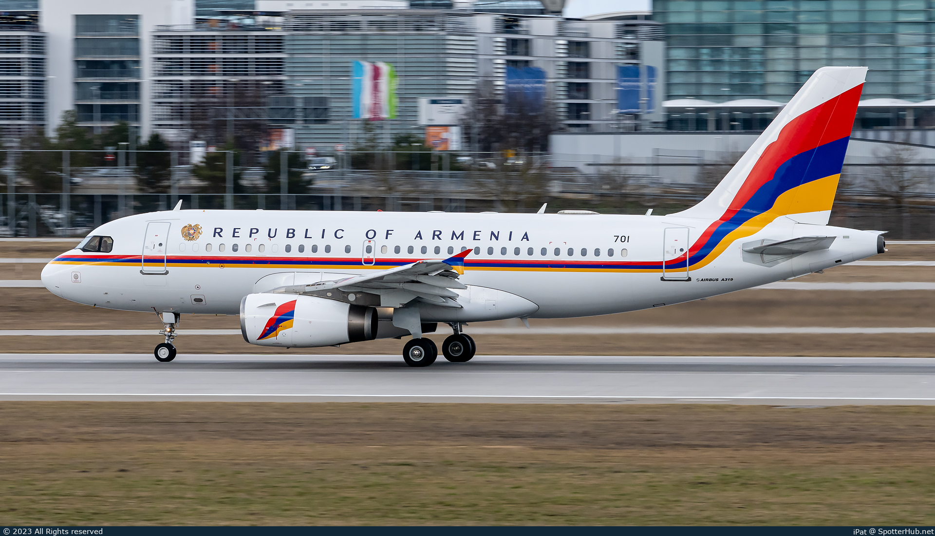 Photo of 701 - Airbus A319-132(CJ) operated by Government of Armenia