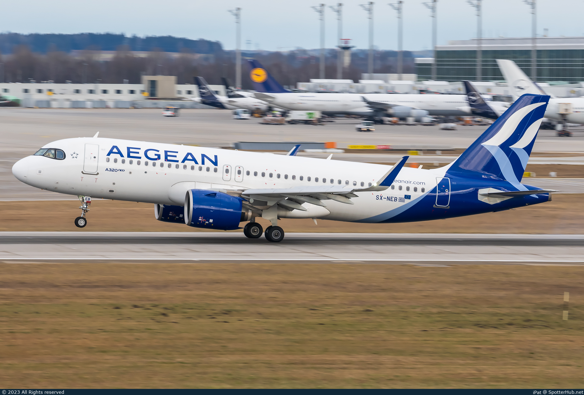 Photo of SX-NEB - Airbus A320-271N operated by Aegean Airlines