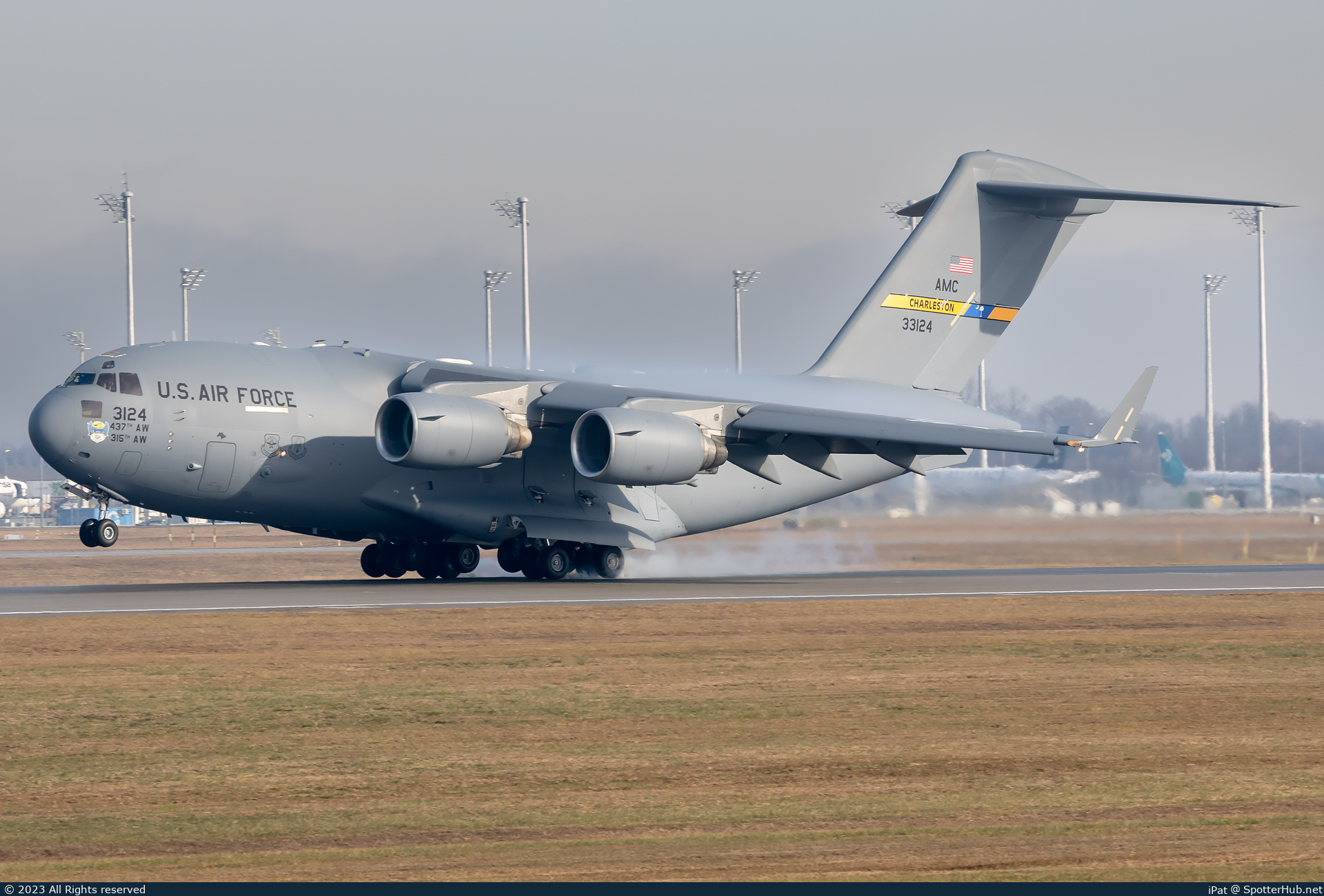 Photo of 03-3124 - Boeing C-17A Globemaster III operated by US Air Force