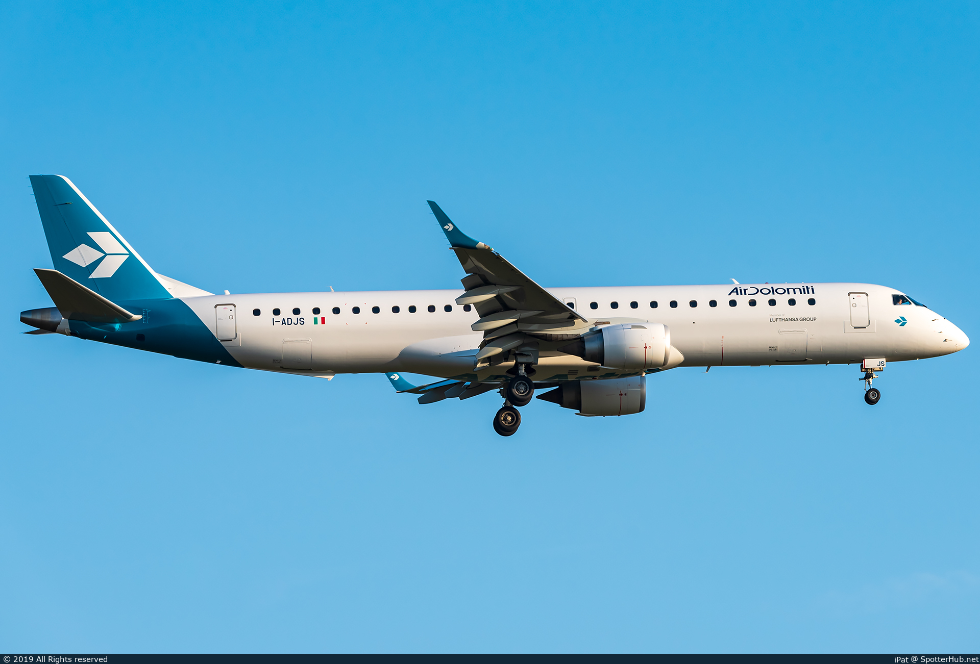 Photo of I-ADJS - Embraer ERJ-195LR operated by Air Dolomiti